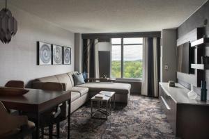 Posezení v ubytování Bridgewater Marriott