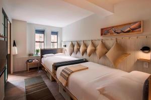 Gallery image of MOXY NYC Times Square in New York