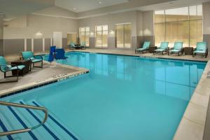 Bazén v ubytování Residence Inn by Marriott Texarkana nebo v jeho okolí
