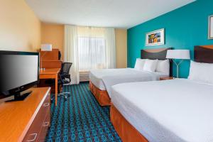 Postel nebo postele na pokoji v ubytování Fairfield Inn & Suites Tyler