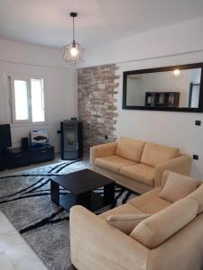 Posezení v ubytování Saloumis House