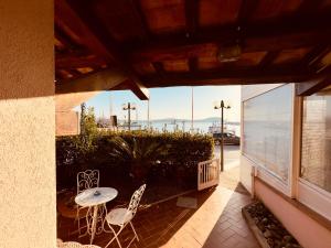 Balkón nebo terasa v ubytování Hotel Baia di Talamone