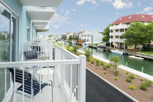 Balcony o terrace sa Fairfield Inn & Suites by Marriott Ocean City