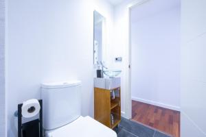 Kúpeľňa v ubytovaní NC APARTMENTS Ático Canyelles Mar - 5 PAX