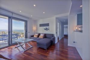 Posedenie v ubytovaní NC APARTMENTS Ático Canyelles Mar - 5 PAX + 37 fotografií