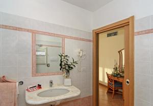 Kúpeľňa v ubytovaní Hotel Katy