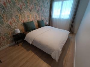 Fotografia z galérie ubytovania Chelles centre ville 2 chambres près des bords de Marne 10 minutes à pieds de la Gare de Chelles-Gournay 5 minutes de la gare de Vaires-sur-Marne 20 minutes de Disneyland jusqu'à 5 couchages possibles v destinácii Chelles + 28 fotografií