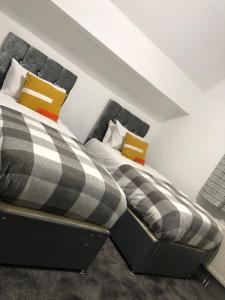 Cama ou camas em um quarto em Ashfield Hotel