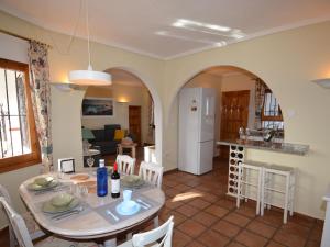 A kitchen or kitchenette at Belvilla by OYO Villa Boya