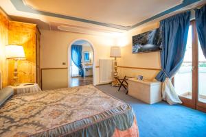 Gallery image of Villa Orso Grigio in Ronzone +116 photos