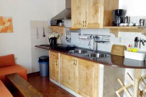Fotografie z fotogalerie ubytování Apartments with a parking space Orebic, Peljesac - 10251 v destinaci Orebić