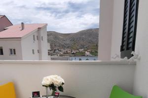 Fotografie z fotogalerie ubytování Apartments by the sea Pag - 16100 v destinaci Pag
