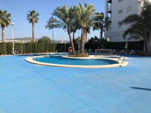 Bazén v ubytování 2 Bedrooms Apartment in Calpe LARIMAR nebo v jeho okolí