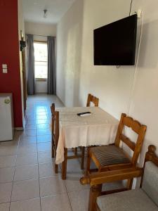 Φωτογραφία από το άλμπουμ του Mediterranean Sea Down Floor στην Παλαιοχώρα