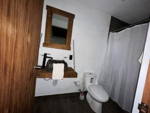 Koupelna v ubytování Cabaña Erendy2