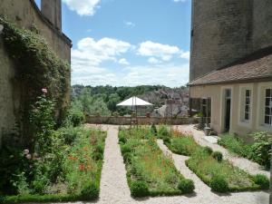 Zdjęcie z galerii obiektu La Maison de la Tour w mieście Semur-en-Auxois