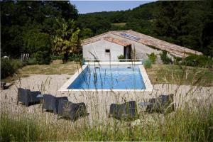 Zdjęcie z galerii obiektu chambre a la ferme Jasmin w mieście Saint-Benoît