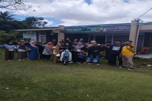 Hosté ubytování EXPRESS O 92070 Mando Homestay Syariah Near KANTOR LURAH Bukik Apik Puhun