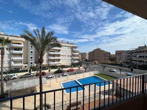 Bazén v ubytování Apartamento Canet d’en Berenguer nebo v jeho okolí
