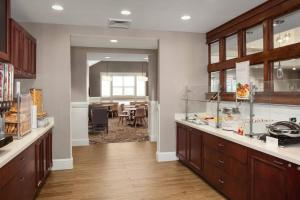 Kuchyň nebo kuchyňský kout v ubytování Residence Inn Poughkeepsie