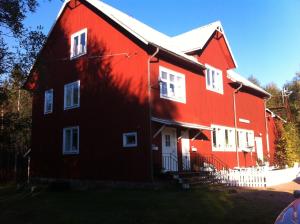 Afbeelding uit fotogalerij van Fredsberg Apartments in Sörbygden