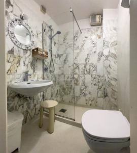 Ένα μπάνιο στο Hotel Andreis