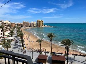 A general sea view or a sea view taken from Az apartmant