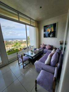 Setusvæði á Melrose Beach - Apartment with a beach view