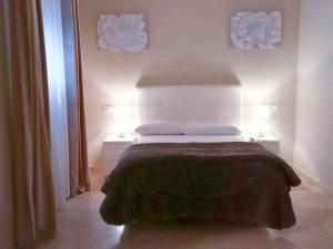 Postel nebo postele na pokoji v ubytování Hotel Sol Sanlúcar