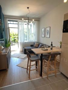 Gallery image of Zamárdi Margittai Apartmanok in Zamárdi