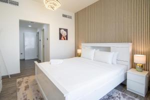 Зображення з фотогалереї помешкання Veluxa - Large and Stylish 1 Bed in JLT! у Дубаї