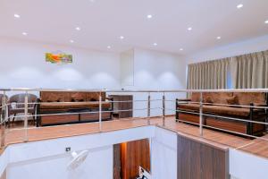 a large room with aasteryasteryasteryasteryasteryasteryasteryasteryasteryasteryastery at CALANGUTE CASTLE in Bardez