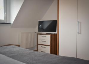 Μια τηλεόραση ή/και κέντρο ψυχαγωγίας στο Akzent +5 φωτογραφίες