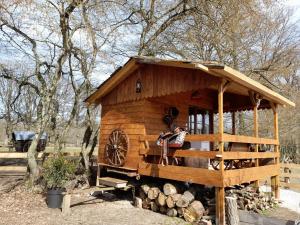 Fotografia z galérie ubytovania la cabane du cowboy v destinácii Saint-Privé
