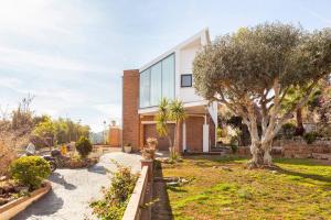 Kép Villa Sentiu. Hermoso chalet szállásáról Gavàban a galériában