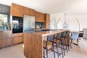 Kép Villa Sentiu. Hermoso chalet szállásáról Gavàban a galériában