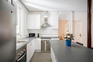Zdjęcie z galerii obiektu Apartamento La Latina II w Madrycie