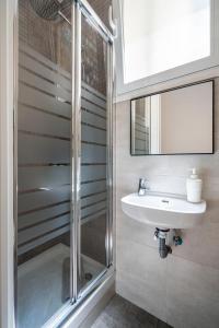 Zdjęcie z galerii obiektu Apartamento La Latina II w Madrycie