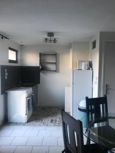 Fotografia z galérie ubytovania Maison ville 50m2 5 personnes v destinácii Saint-Pierre-des-Corps