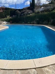 The swimming pool at or close to Apartamento con Piscina en Llança