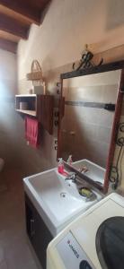 A bathroom at El Remanso II