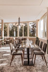Area soggiorno di Hotel Valaisia Crans Montana, a Faern Collection Resort