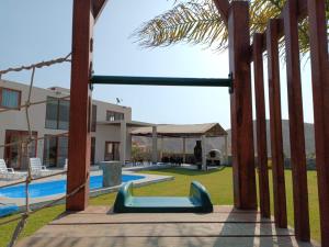 A piscina localizada em Casa de Campo La Luna - Cieneguilla ou nos arredores
