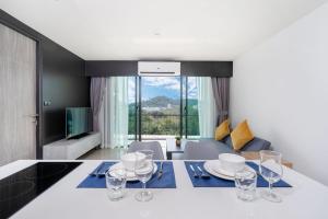 Fotografie z fotogalerie ubytování Central Hill View 2BR Apartment A616 D v destinaci Ban Ket Ho