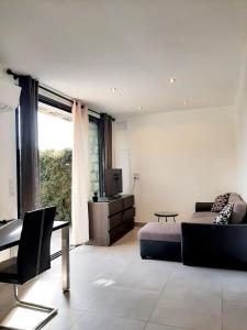 Posedenie v ubytovaní N5 Maison T2 climatisé