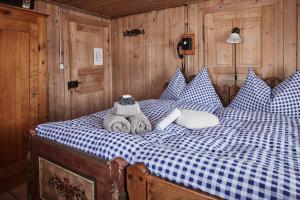 Postel nebo postele na pokoji v ubytování Nostalgie Bed & Breakfast Chrämerhus