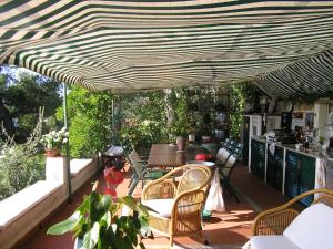 A restaurant or other place to eat at Il Nido a Portovenere