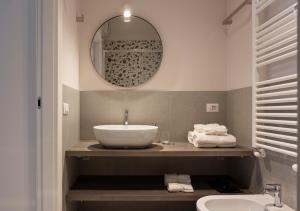 A bathroom at bilocale Aleardi