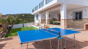 Stolní tenis v ubytování Casa Raul de Frigiliana by Ruralidays nebo okolí
