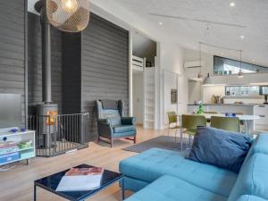 Χώρος καθιστικού στο Holiday Home Ilvy - 850m from the sea by Interhome